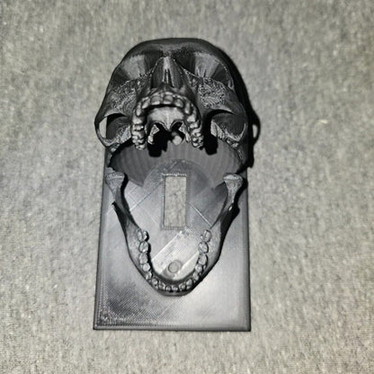 🎃Turn On the Fright! Skull Light Switch Covers for Halloween Vibes💀