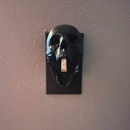 🎃Turn On the Fright! Skull Light Switch Covers for Halloween Vibes💀